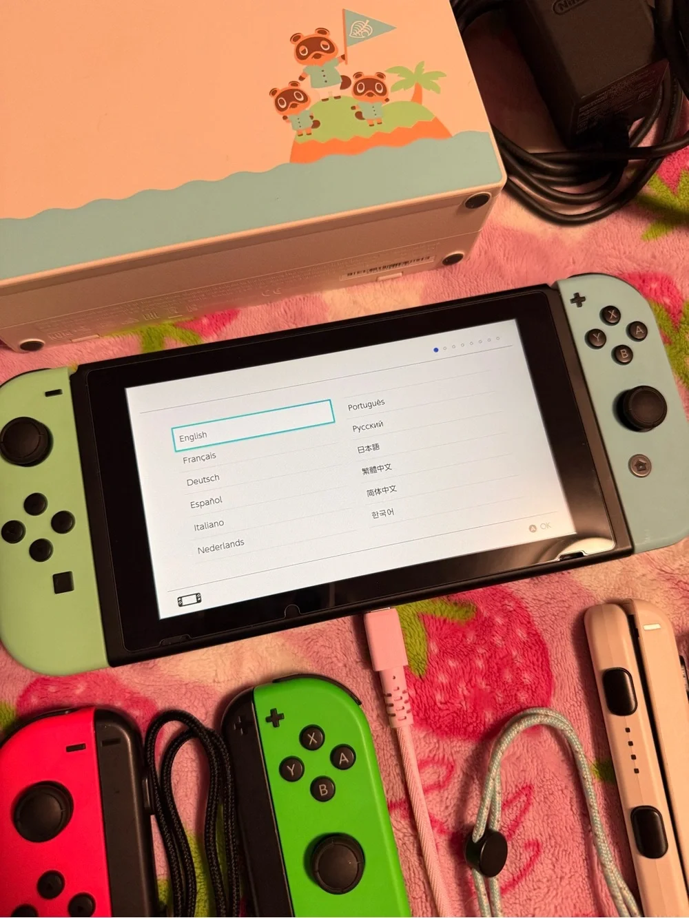 Nintendo Switch Animal Crossing Special Edition Bundle – 4 Joy-Cons + Sealed Gam